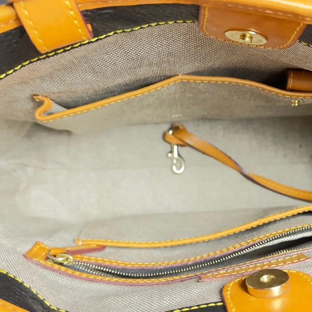 Vintage Black Dooney & Bourke Pebble Leather Tote - Picture 8 of 15